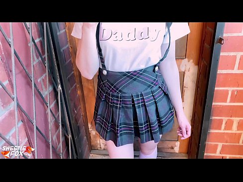 ❤️ Schoolgirl sugit penitus dick et loco classes futuit. at porn la.tukifporno.ru
